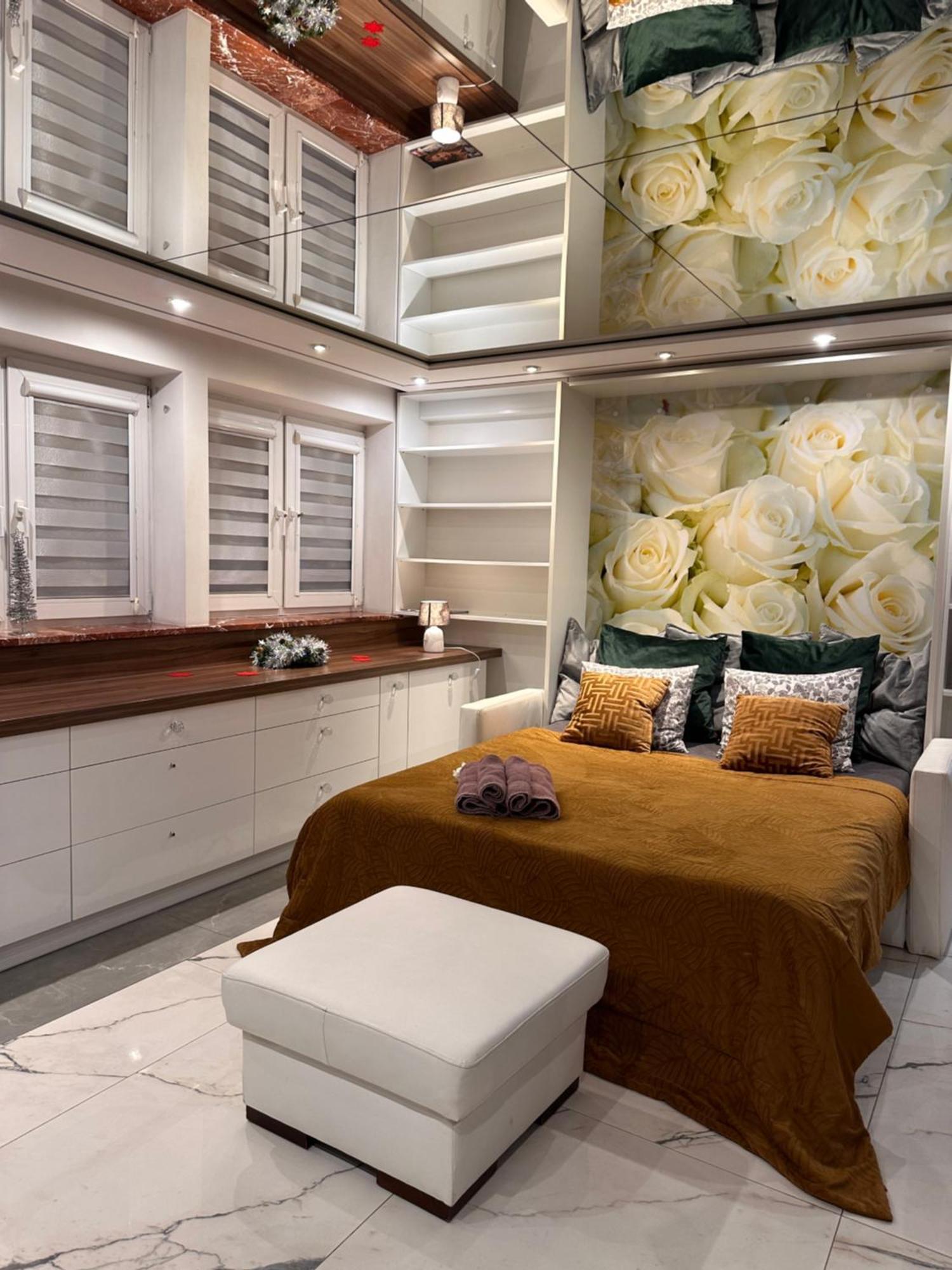 Deluxury Mirror Apartament Centrum 华沙 外观 照片